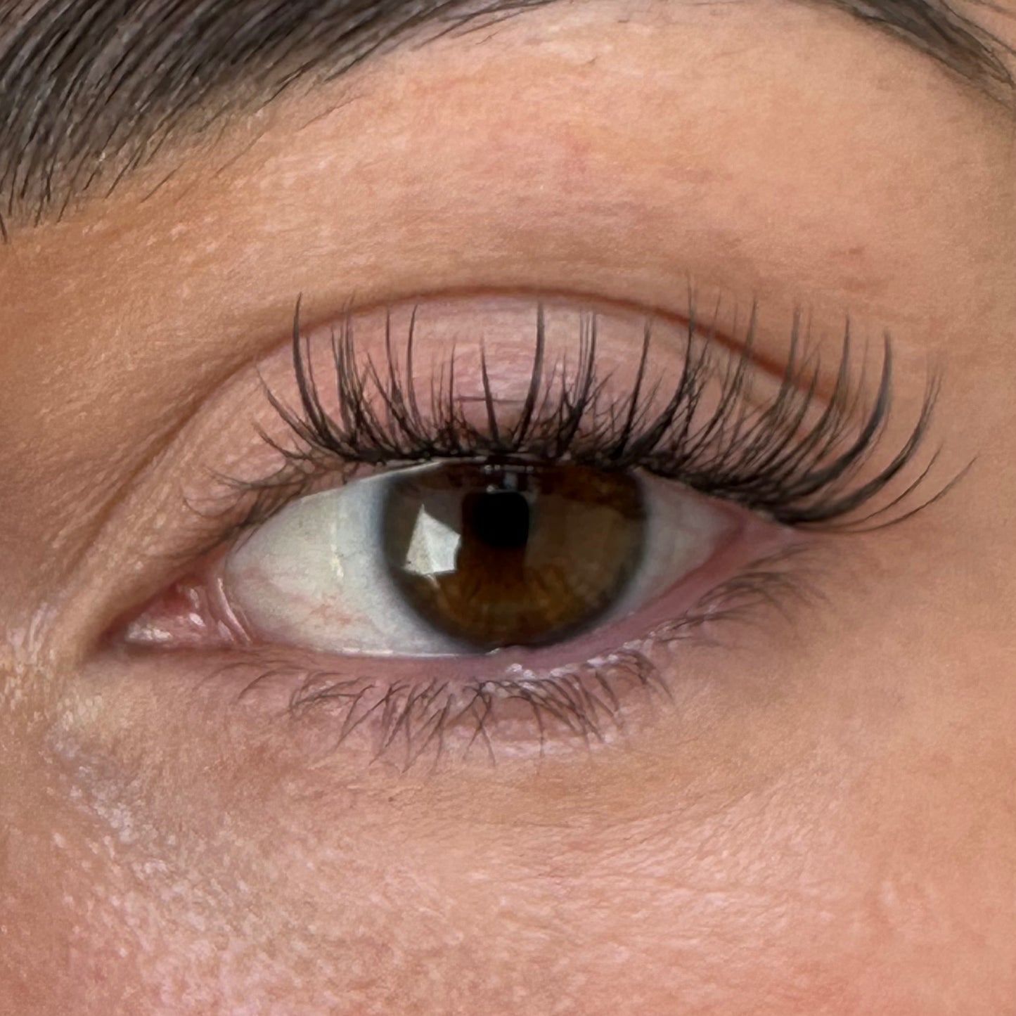 Flirty - Pre Glued Lashes